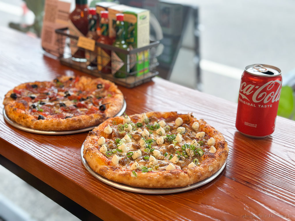 民權路美食》獨立披薩 Duli Pizza，手工低溫長時間發酵餅皮，每日數量有限！ @嘉義+1 | 嘉義加一